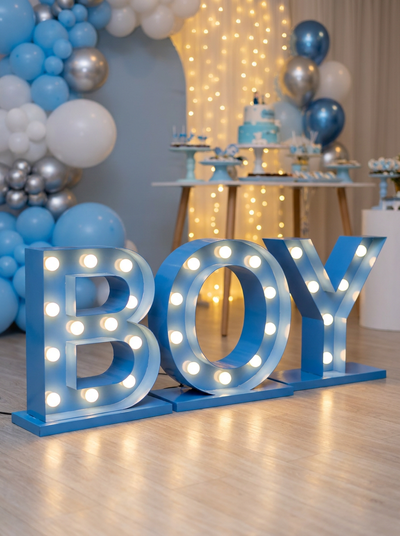BOY LUMINEUX