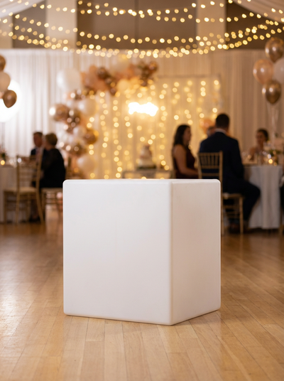 Location CUBE LUMINEUX