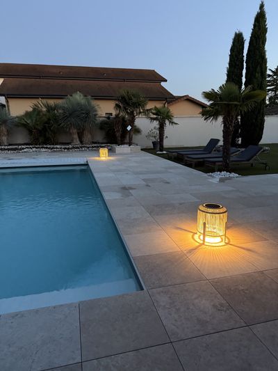 LAMPE SOLAIRE ET RECHARGABLE HESPERIDE LINY