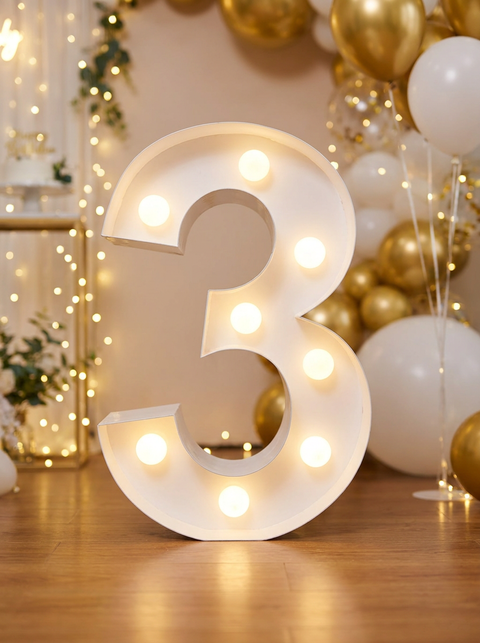 Petit chiffre 3 lumineux en location pour événement - Faites la Fête